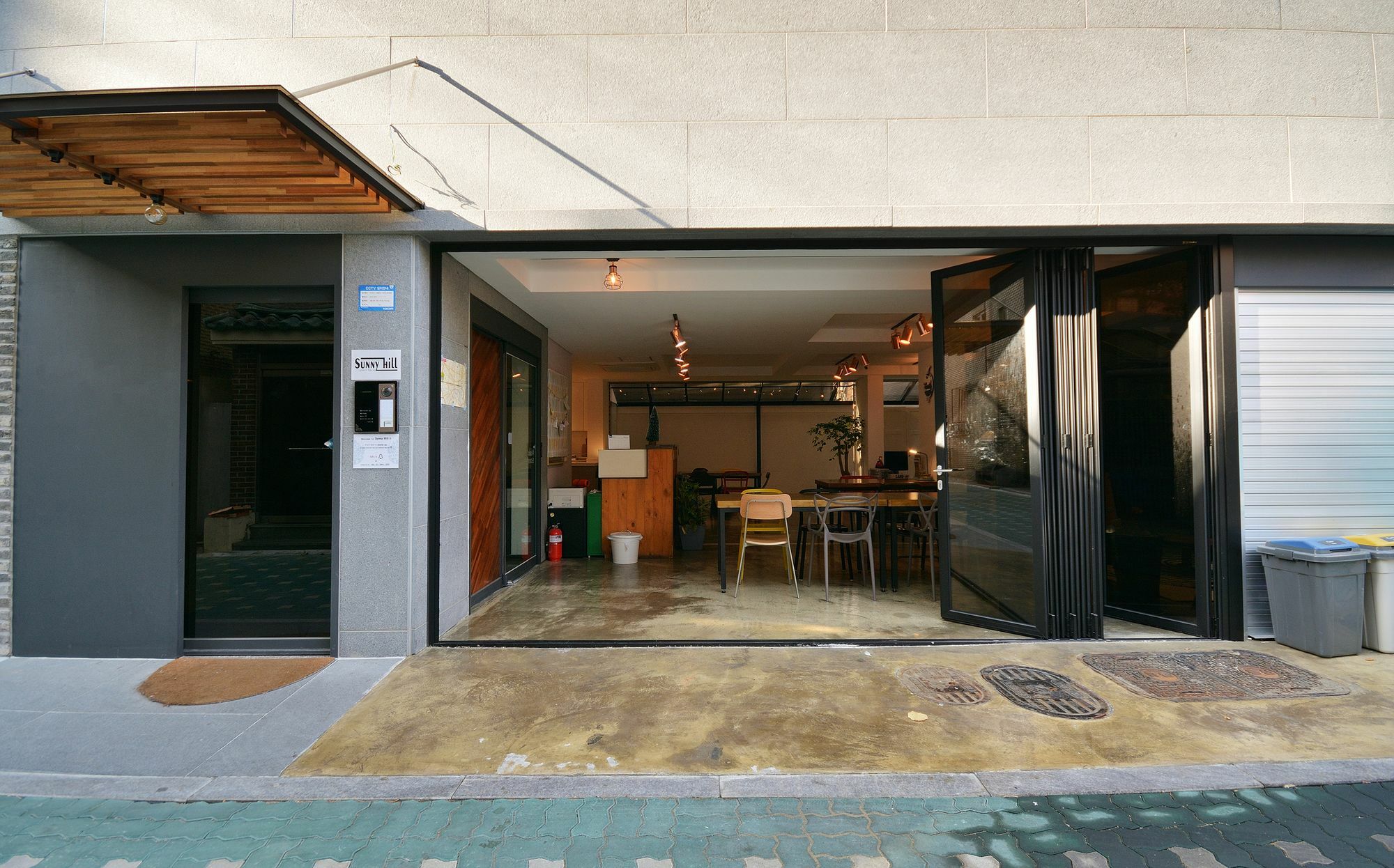 Sunnyhill Hostel Hongdae Seúl Exterior foto
